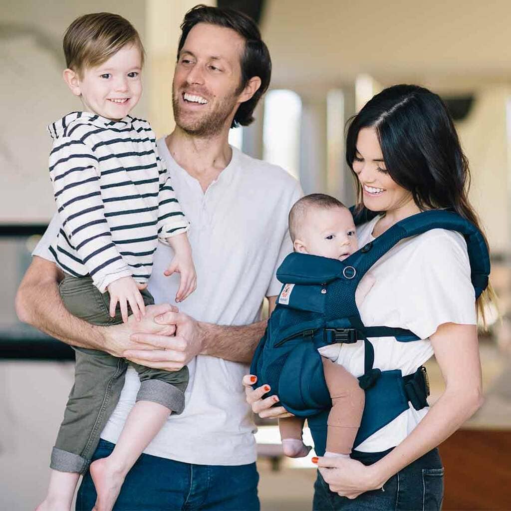 Porte Bebe - BreathBabyBag™ - Bleu Marine - Temple bébé